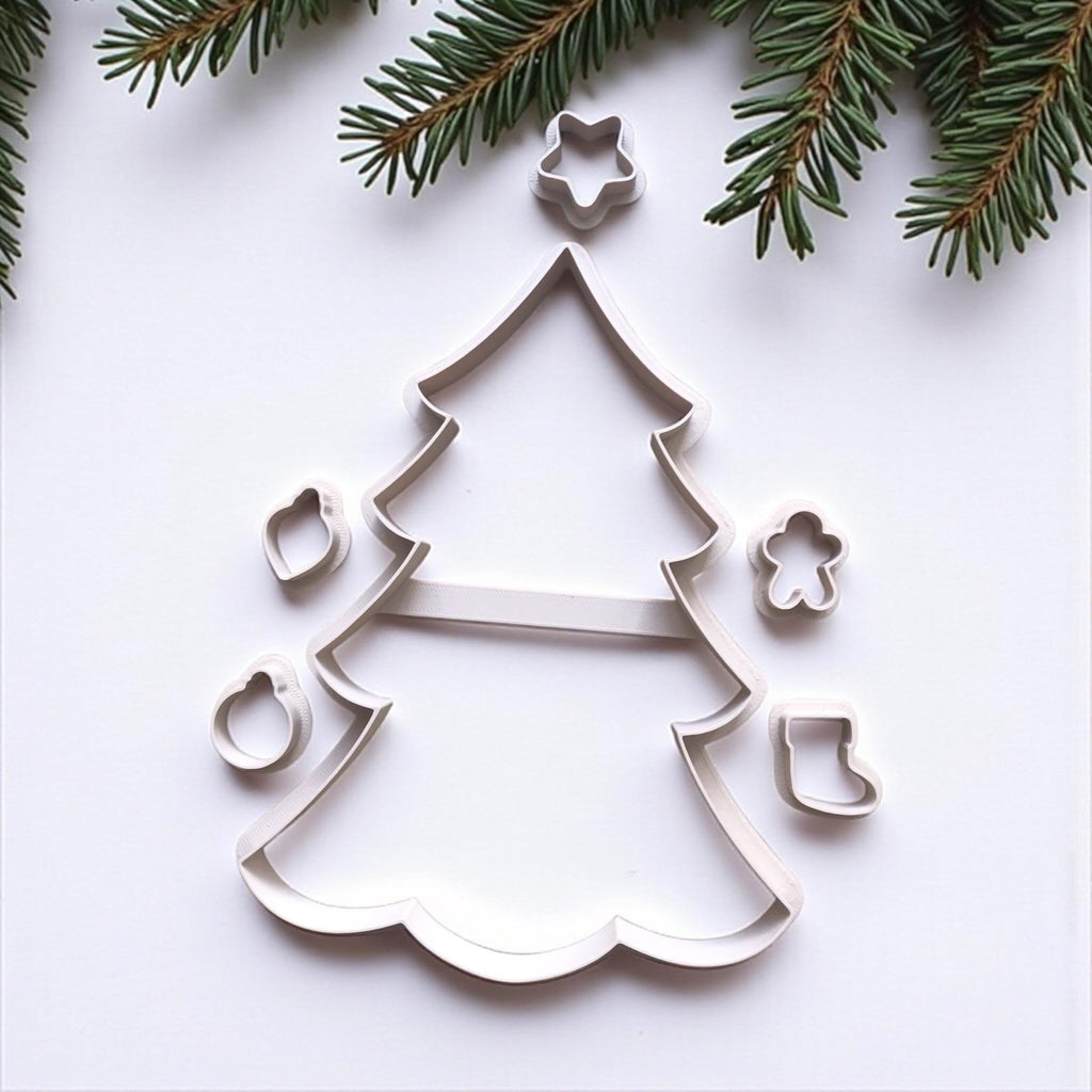 Christmas Tree Cookie Cutter Set with Mini Ornaments: Holiday Baking