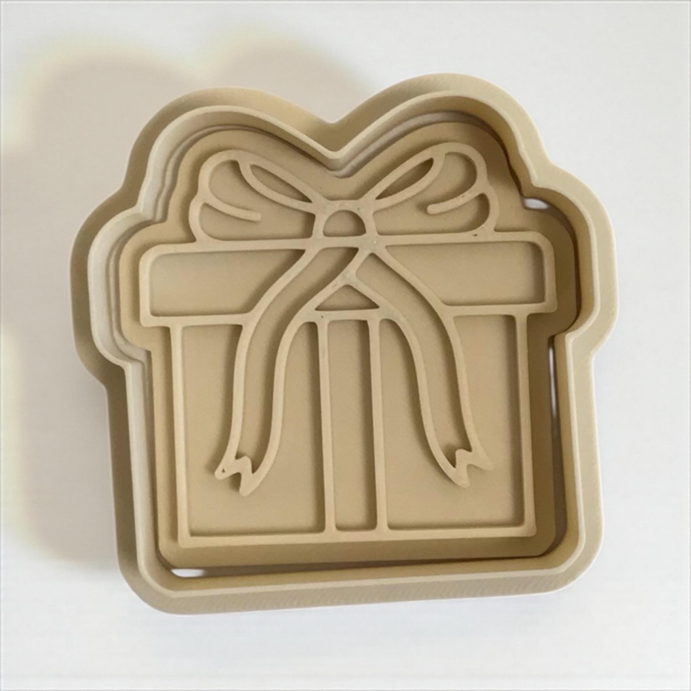 Birthday Cookie Cutter Set – Cake, Balloons, Gift & Happy Birthday stamp