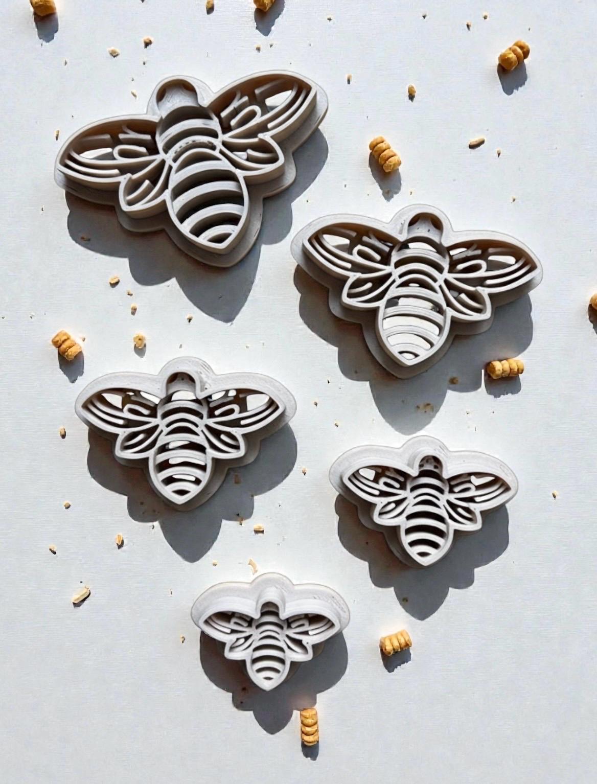 Bee Polymer Clay Cutter Set | 5 Sizes (25-51mm) 3D Printed Clay Cutter | Earring & Jewelry Making Tool.