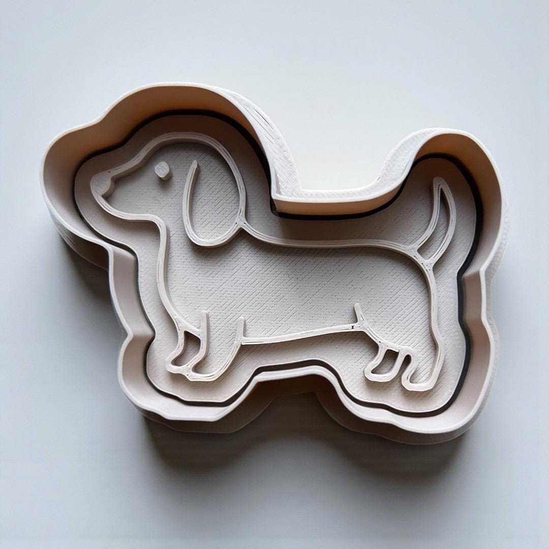 Dachshund Cookie Cutter – 3 Inch Wiener Dog Cookie Cutter – Dog Treat & Baking Cutter.