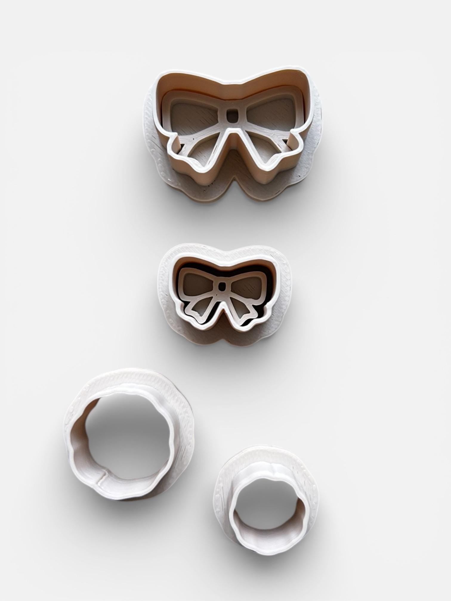 Easter Bunny Cookie Cutter Set - Rabbit with Bow - Two sizes